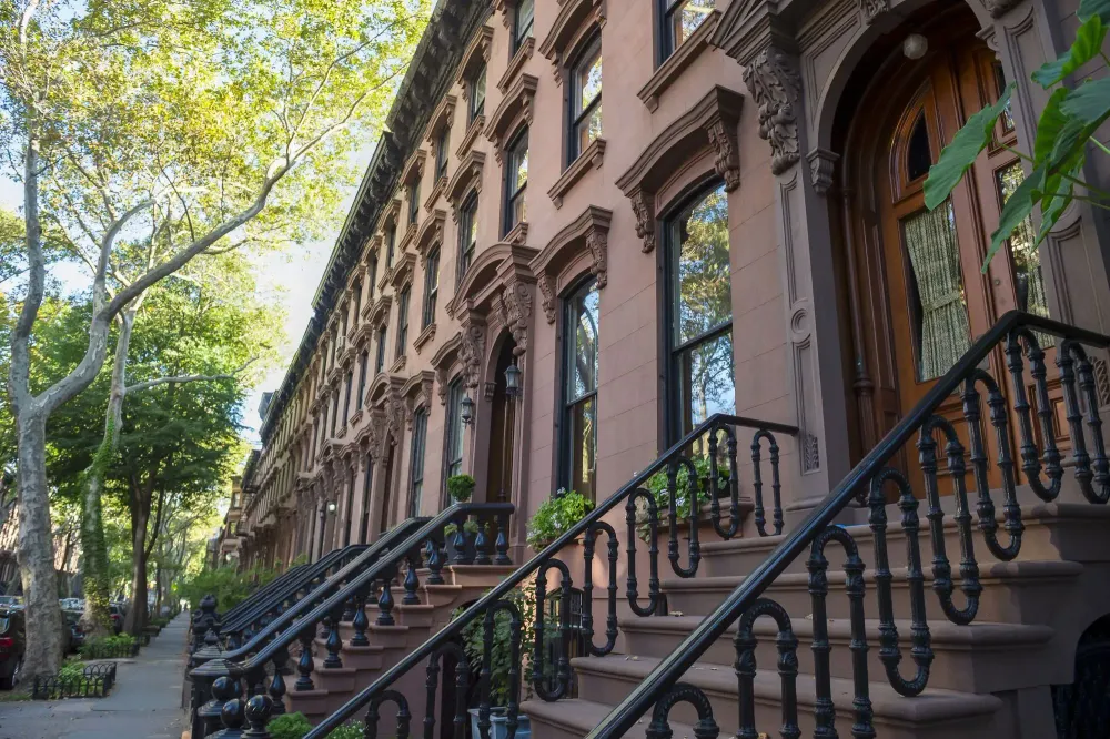 Warnings and Dangers in Brooklyn: Safe and Less-Than-Safe Areas